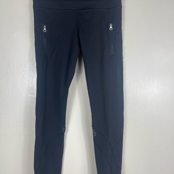 Lululemon black zip pockets leggings size 6 - Picture 2 of 5